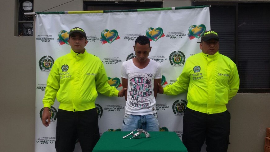En Segovia capturaron a 'el Costeño', miembro del 'Clan Úsuga' 2 Foto: Policía Antioquia