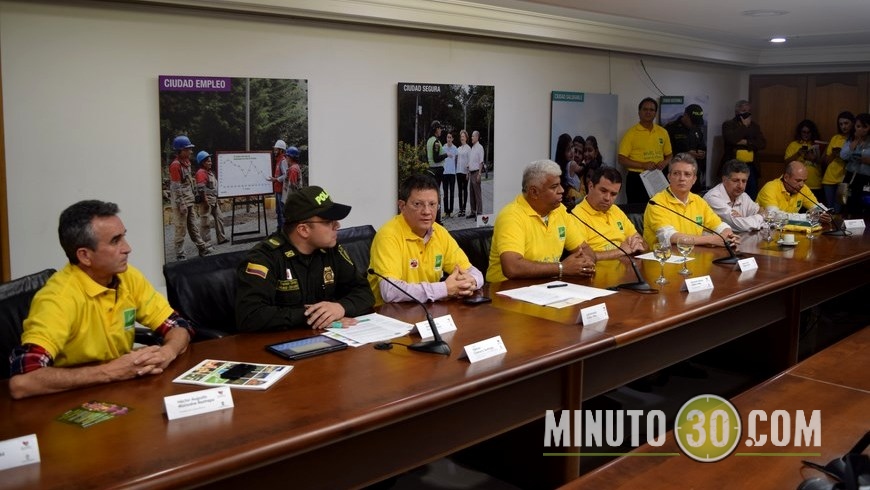 “Más luz, menos pólvora” 