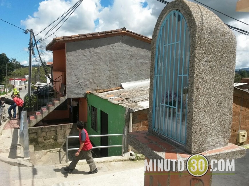 En esta casa en Rionegro fue atacado a disparos el menor.