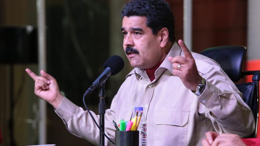Fotografía cedida por la Presidencia de Venezuela este 28 de noviembre de 2014. EFE