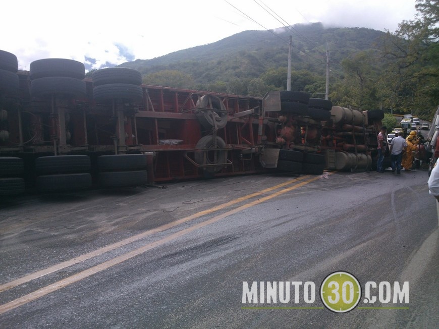 ACCIDENTE CONEXIÓN VIAL OCCIDENTE (1)