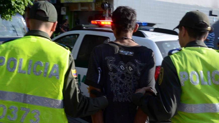 Capturado habitante de calle que deambulaba con dos granadas en Buenos Aires 4 Foto: Policía Metropolitana
