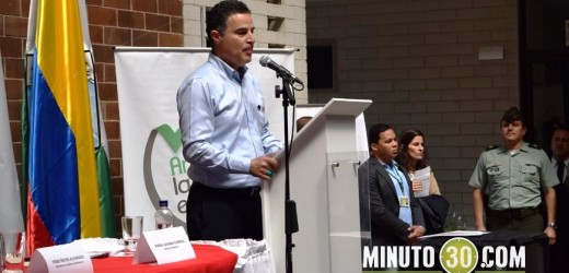 Aníbal Gaviria explica por qué no viajó a La Habana como víctima