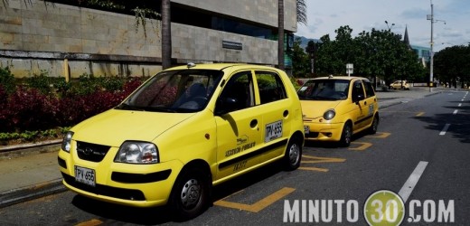 Taxistas apoyan no cobro de prima en diciembre