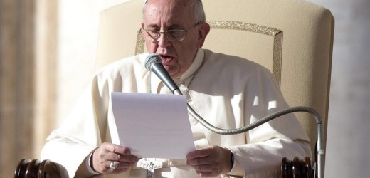 El papa nombra al cardenal Versaldi prefecto de Congregación de la Educación