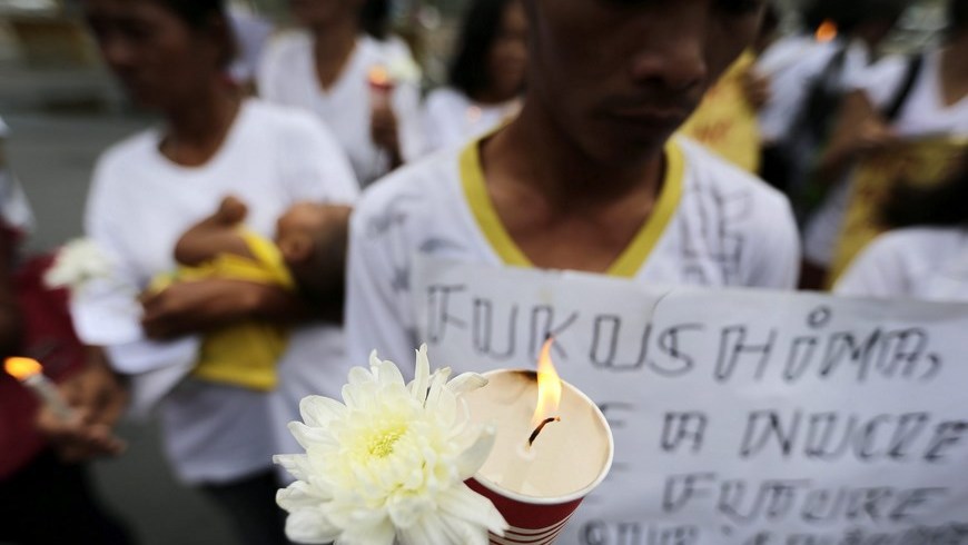 Héroe del tsunami en Indonesia, arruinado pero libre