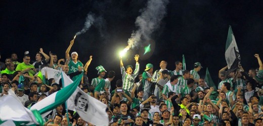 Duras sanciones enfrentarían hinchas de Nacional por quema de pólvora en el estadio