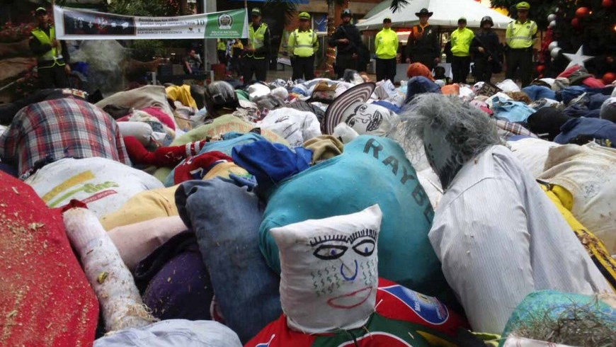 Muñecos incautados. Foto: Policía Metropolitana