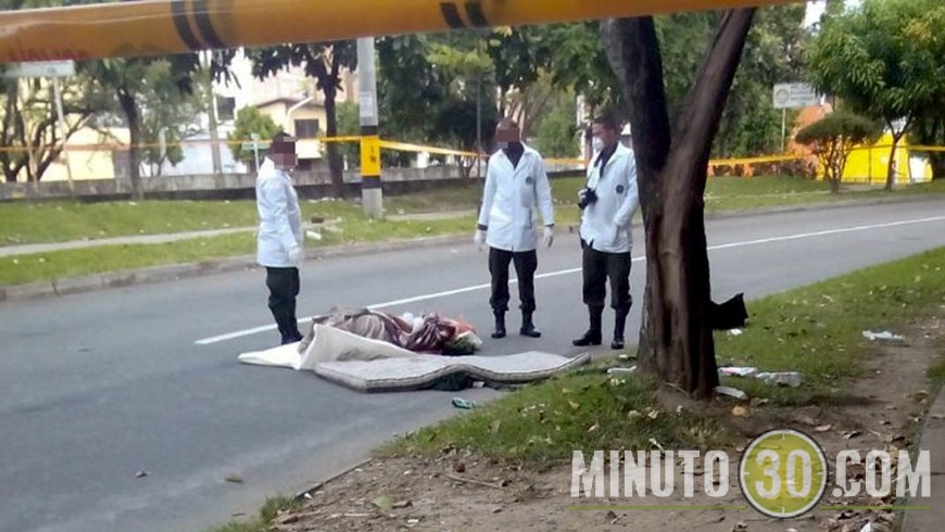 MUERTO EN COLCHÓN (2)