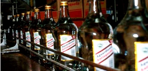 25 millones de botellas de aguardiente: apuesta de la FLA durante esta temporada navideña