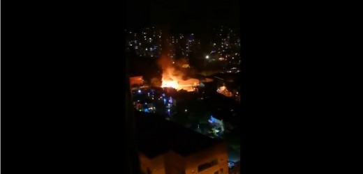 En Video: Incendio dejó importantes daños materiales en bodega de Sabaneta