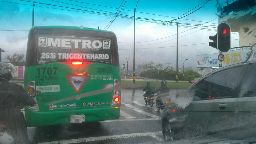 semaforo en rojo integrados metro (2)