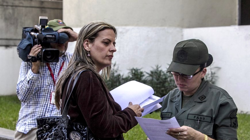 Comité de Víctimas de protestas venezolanas rechaza el apoyo de Colombia a López