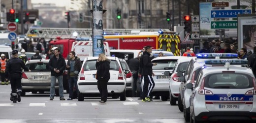 Señal en vivo: Al menos dos muertos en toma de rehenes en un supermercado de París