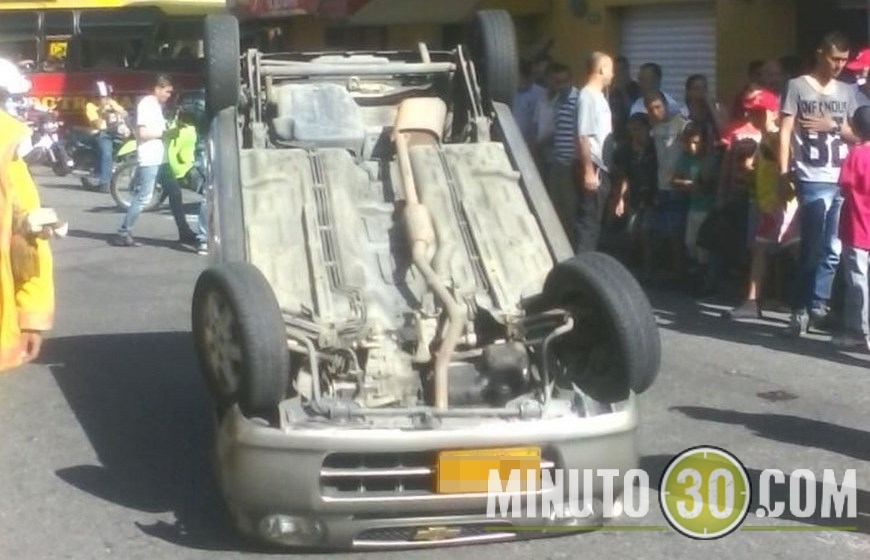 ACCIDENTE EN ITAGÜÍ (4)