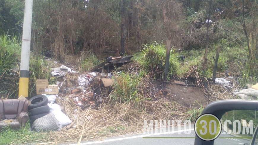 BASURERO LOMA DEL INDIO (3)