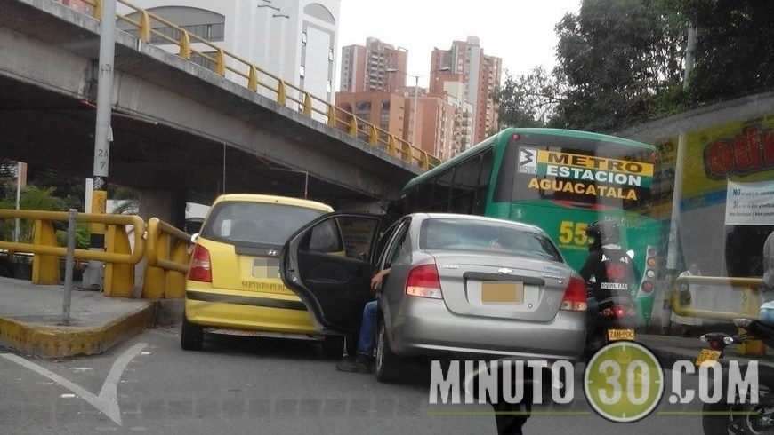 CONGESTIÓN AGUACATALA (2)