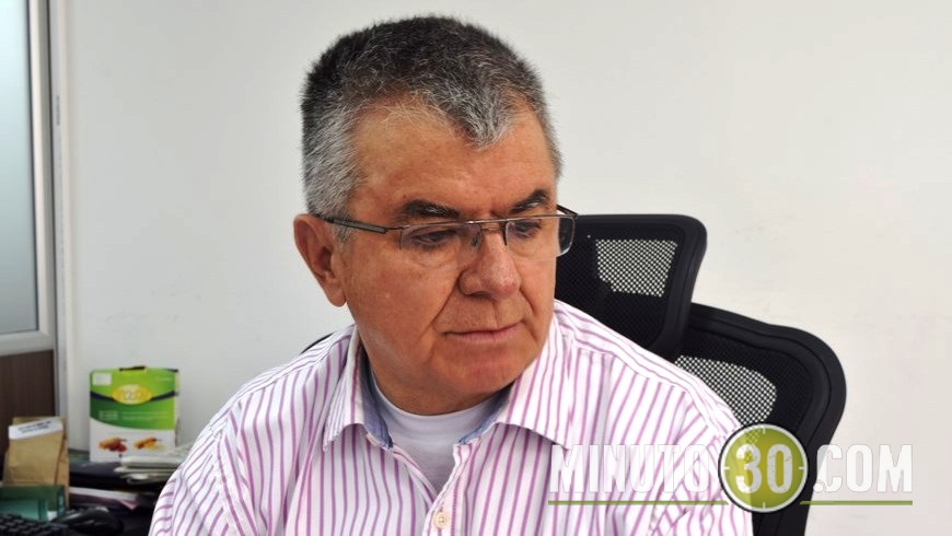 adolfo león palacio