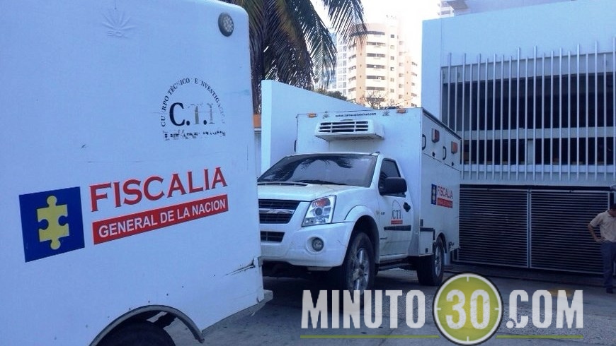 publicista antioqueña se lanza de un edificio