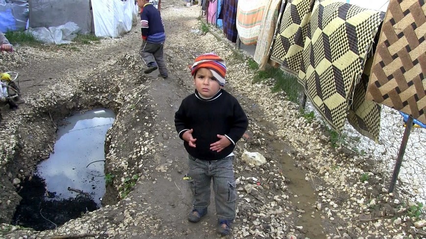 LOS REFUGIADOS SIRIOS SE MUEREN DE FRÍO