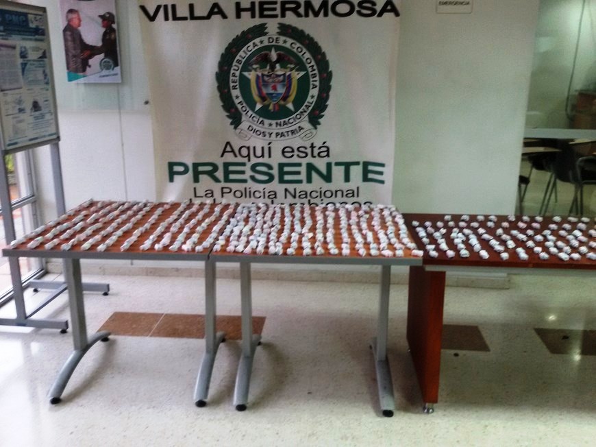 Con 6.500 dosis de bazuco, autoridades aprehendieron a un menor de 17 años en el nororiente de Medellín 3 Foto: Cortesía Policía Metropolitana