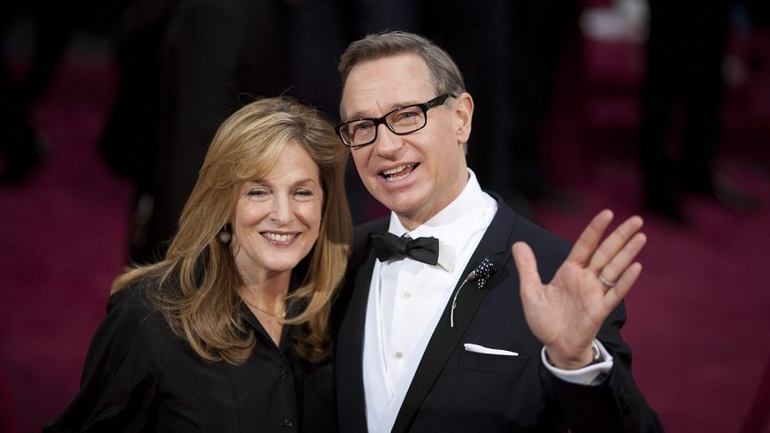 En la imagen, Paul Feig y su esposa Laurie. EFE/Archivo