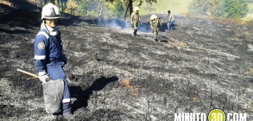 67 municipios antioqueños en alerta roja por incendios forestales