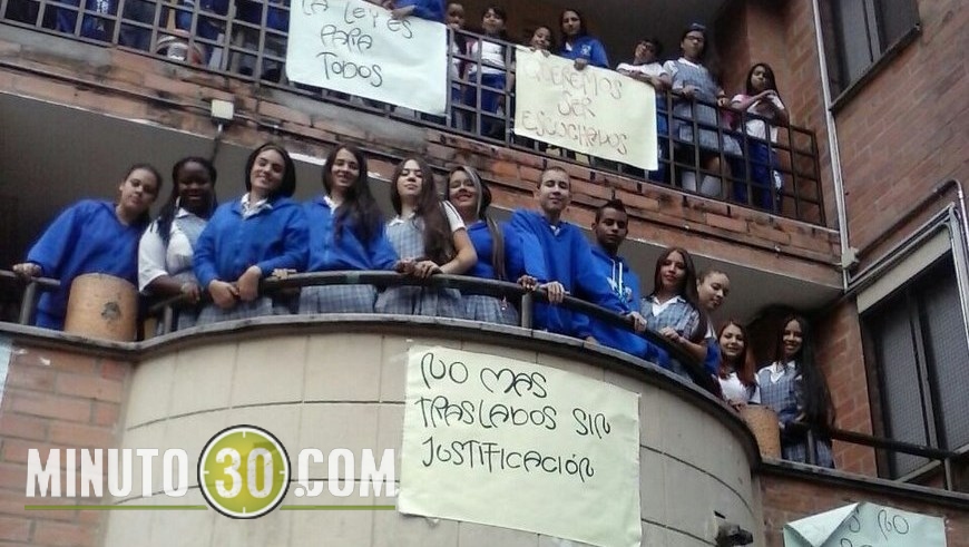 protesta colegio sabaneta app(1)