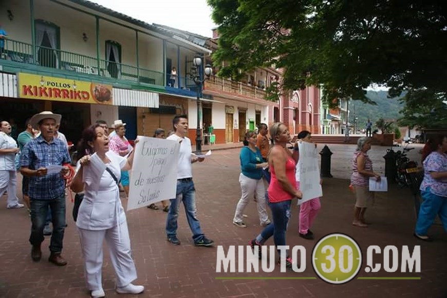 protesta en hospital san carlos (2)(1)