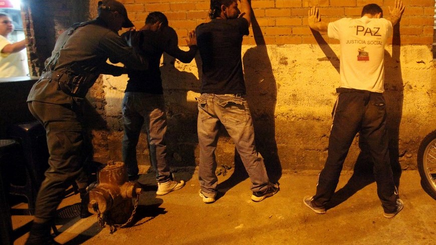 Medios locales señalan que esta banda fue la responsable de la masacre en la que murieron ocho personas en una zona rural de Cali y que según las autoridades tenían relación con bandas de narcotráfico. EFE/Archivo