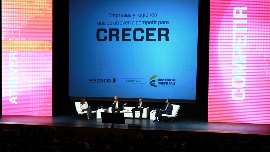 Foro "Crecer con ambición, foco, resiliencia" organizado por el Grupo Bancóldex