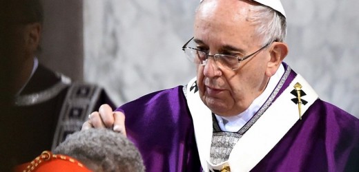 El papa afirma que la corrupción es sucia y que una sociedad corrupta apesta