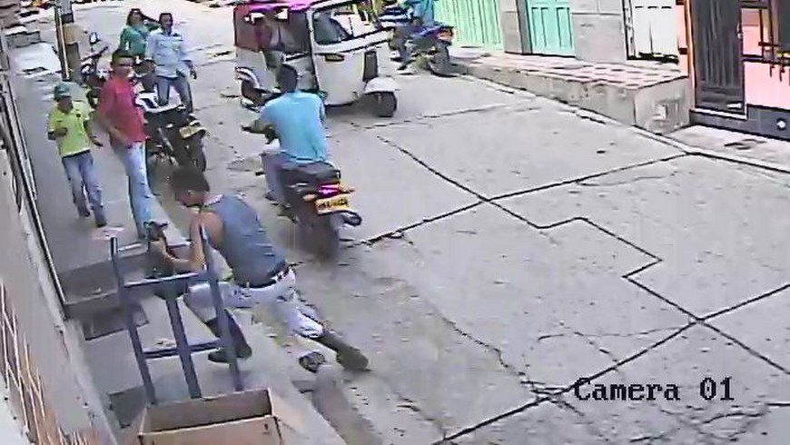 Intentó huir pero no pudo escapar de las autoridades en Caracolí 4 Durante la persecución. Foto: Policía Antioquia