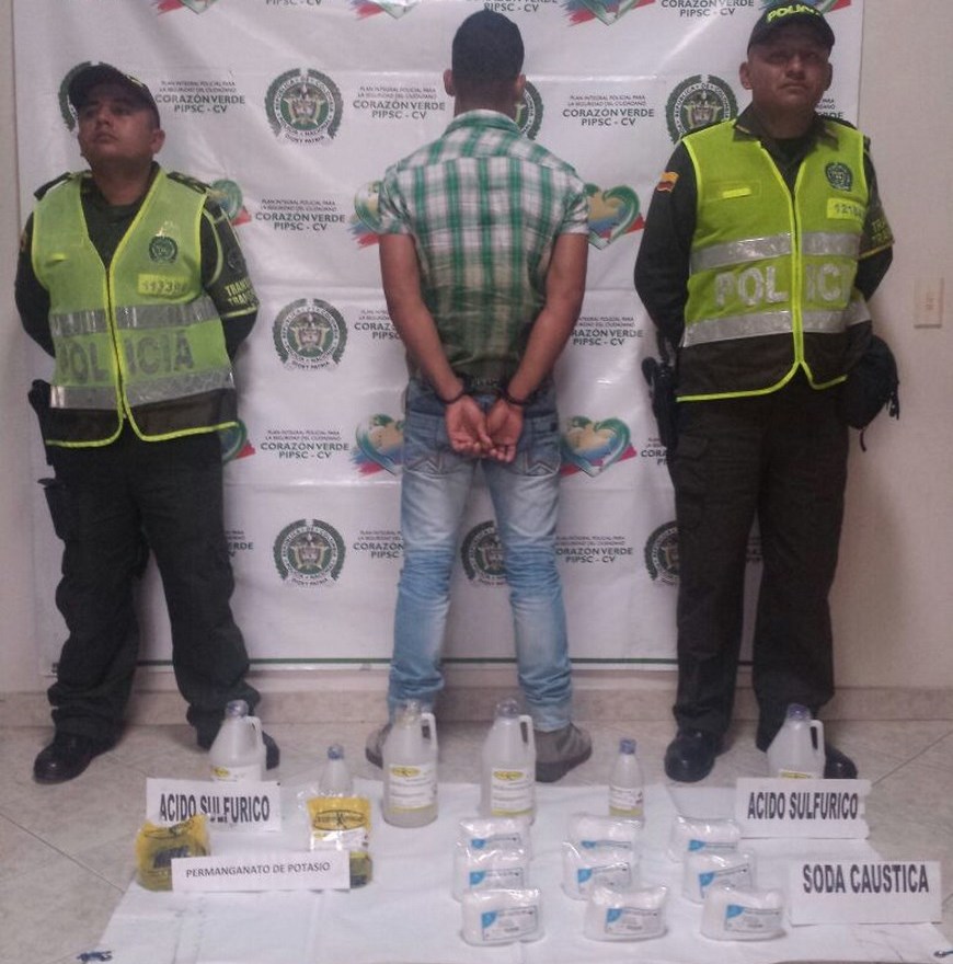 Capturado en Donmatías por cargar sustancias para el procesamiento de estupefacientes 2 Foto: Policía Antioquia