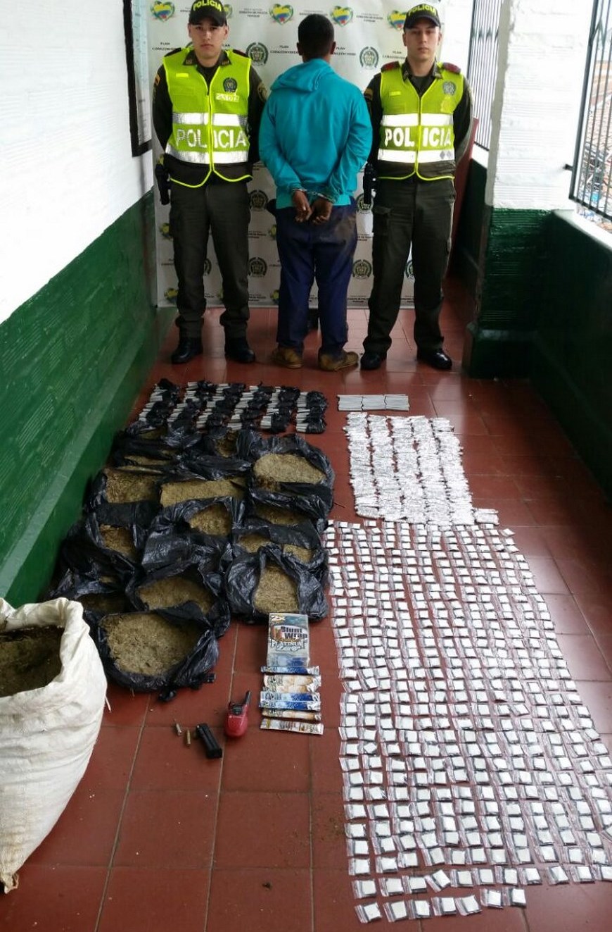 Policía desmanteló un centro de acopio de estupefacientes del combo 'La Avanzada' 3 Foto: Cortesía