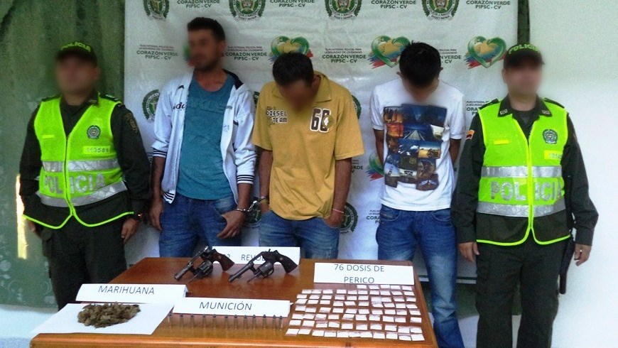 Capturados tres sujetos armados y con estupefacientes en San Vicente 2 Foto: Policía Antioquia