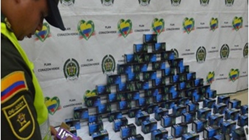 Policía incautó 150 celulares de contrabando en el Valle de Aburrá 3 Foto: Policía Fiscal y Aduanera