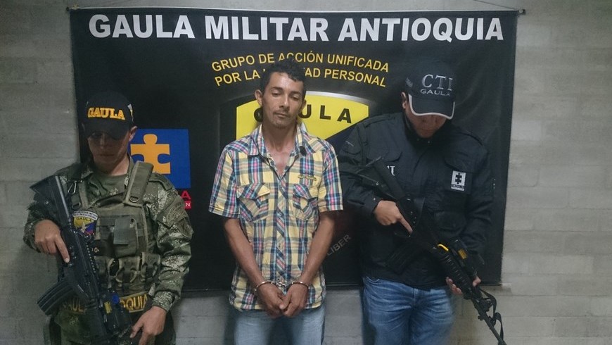 Capturado alias 'Cuco', presunto extorsionista de finqueros en el Suroeste antioqueño 2 Foto: Ejército