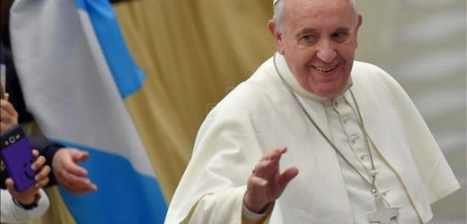 El papa pide una Iglesia más cercana también con familias “fuera del redil”