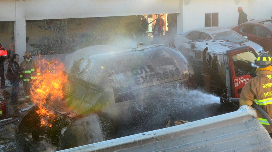 UN TOTAL DE 39 PERSONAS SIGUEN HOSPITALIZADOS POR EXPLOSIÓN DE PIPA DE GAS