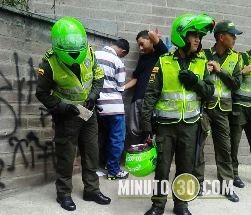 ladrones calle colombia