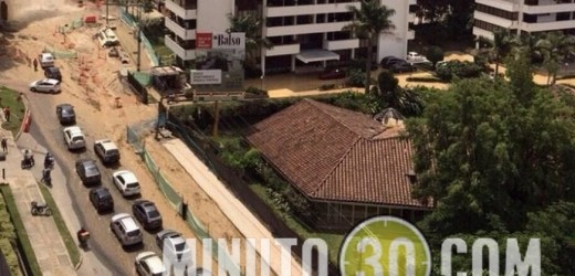 Fotos y video: Un río de lodo se tomó la transversal inferior durante ruptura de tubo madre