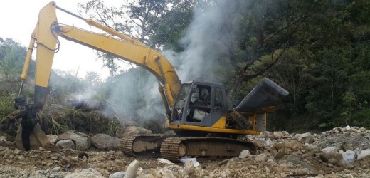 MINER%C3%8DA ILEGAL EN RIONEGRO 3