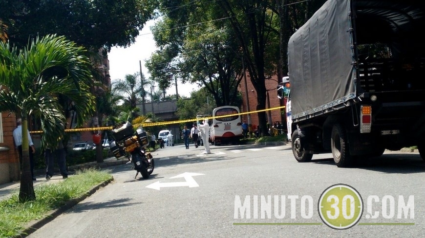 MOTOCICLISTA MUERTO ESTADIO (12)