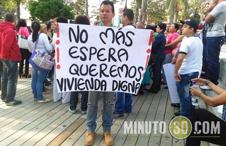 PLANTÓN EN ITAGÜÍ (4)