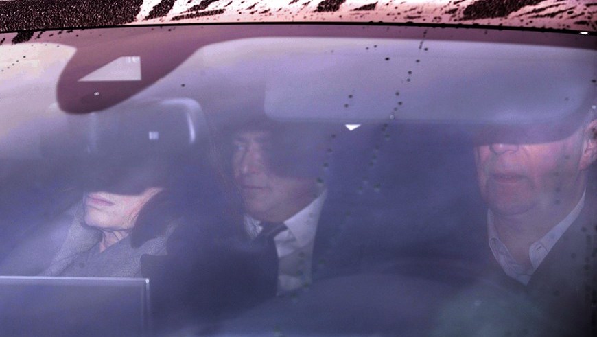 Político francés DSK dice que no sabía que a sus orgías iban prostitutas