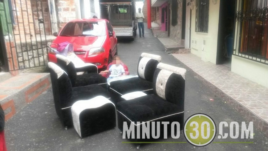 desalojo en el volador robledo (1)