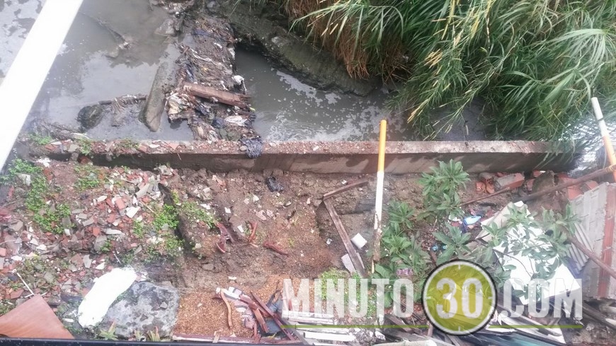 desalojo en el volador robledo (6)