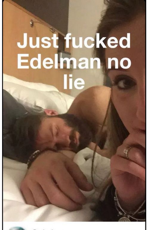 Le prohiben la entrada a los locales nocturnos de Boston por publicar una foto "hot" de un jugador de fútbol americano 7 edelman1