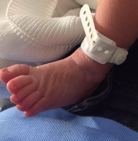 Shakira @shakira · 4 h Hace 4 horas "Tengo los pies de papi, parece que hubiese estado jugando futbol toda mi vida"